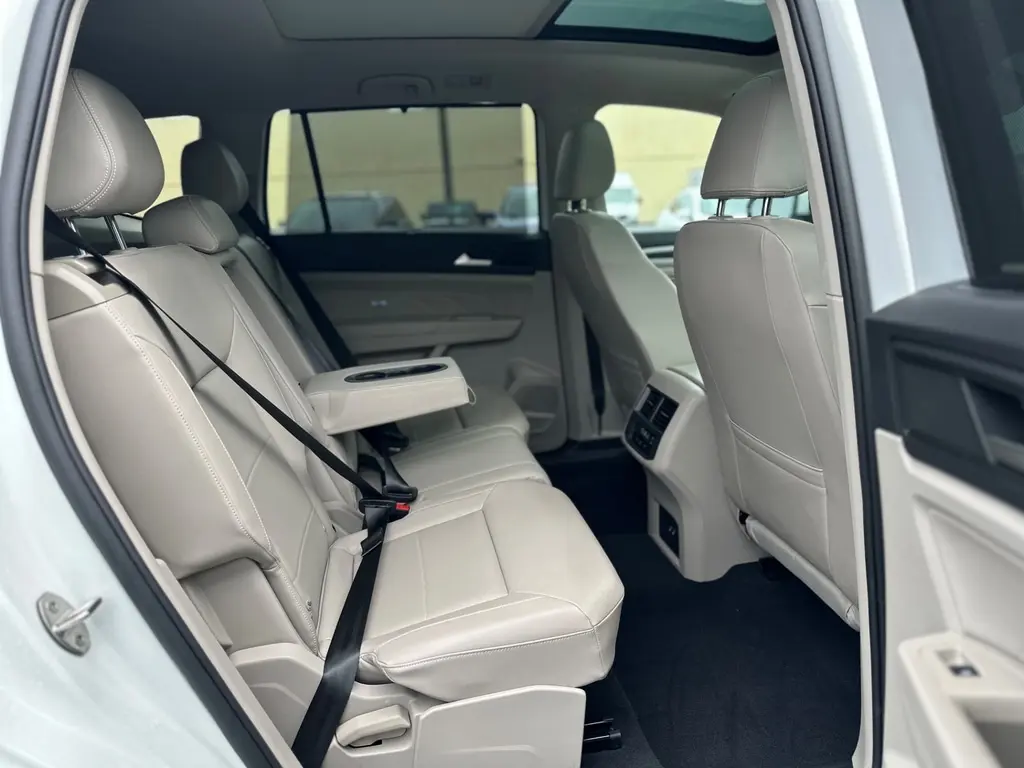 Florida Fine Cars - Used VOLKSWAGEN ATLAS 2023 MIAMI 3.6L V6 SE W/TECHNOLOGY