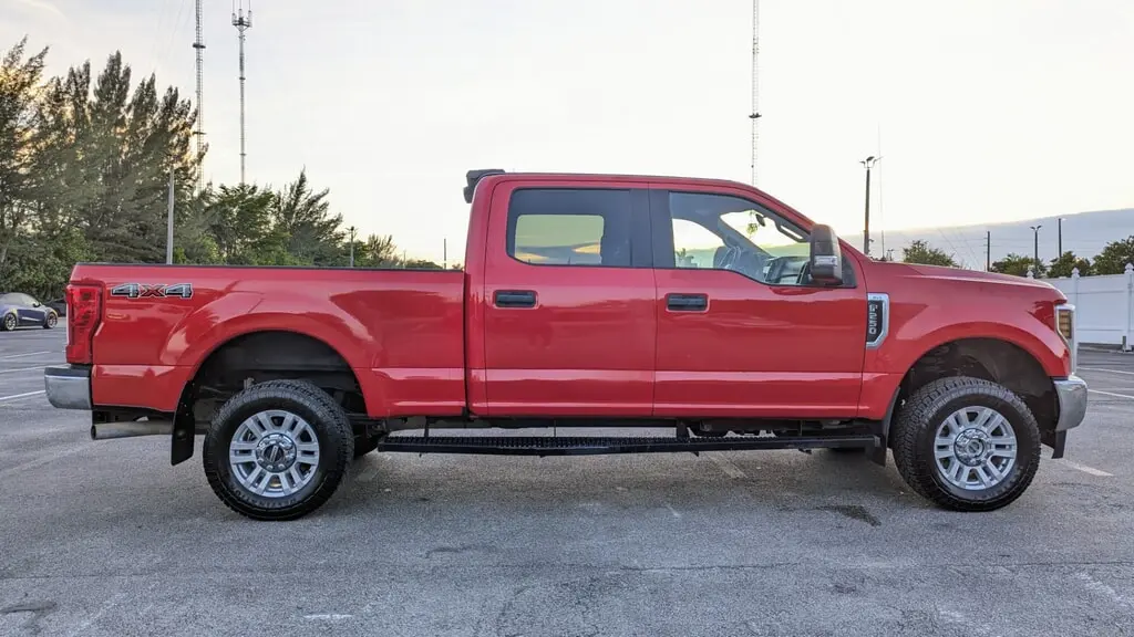 Florida Fine Cars - Used FORD SUPER DUTY F-250 SRW 2019 MARGATE XLT