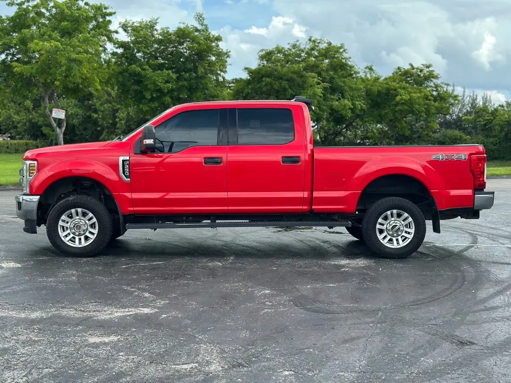 Florida Fine Cars - Used FORD SUPER DUTY F-250 SRW 2019 MIAMI XLT