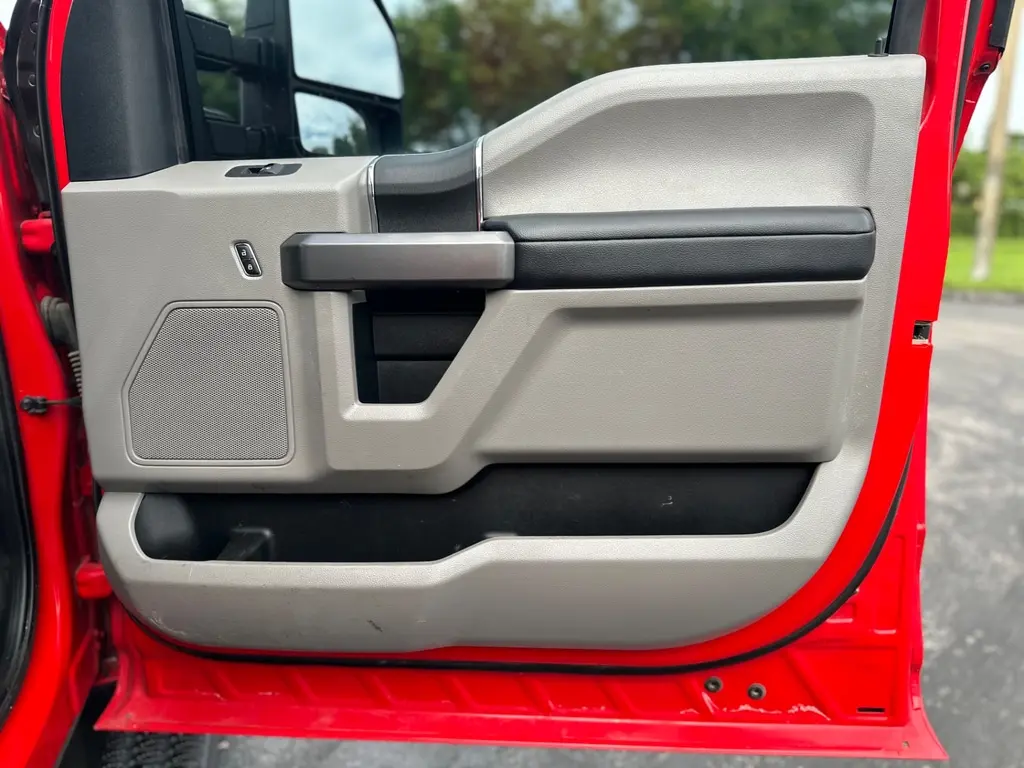 Florida Fine Cars - Used FORD SUPER DUTY F-250 SRW 2019 MIAMI XLT