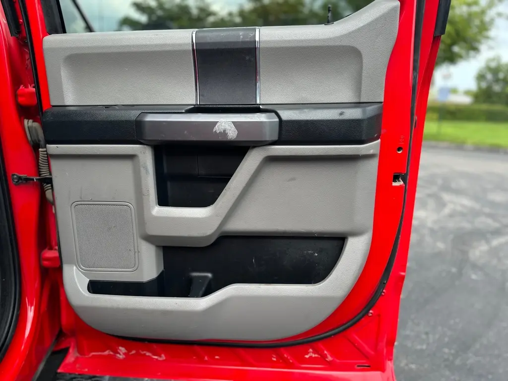 Florida Fine Cars - Used FORD SUPER DUTY F-250 SRW 2019 MIAMI XLT