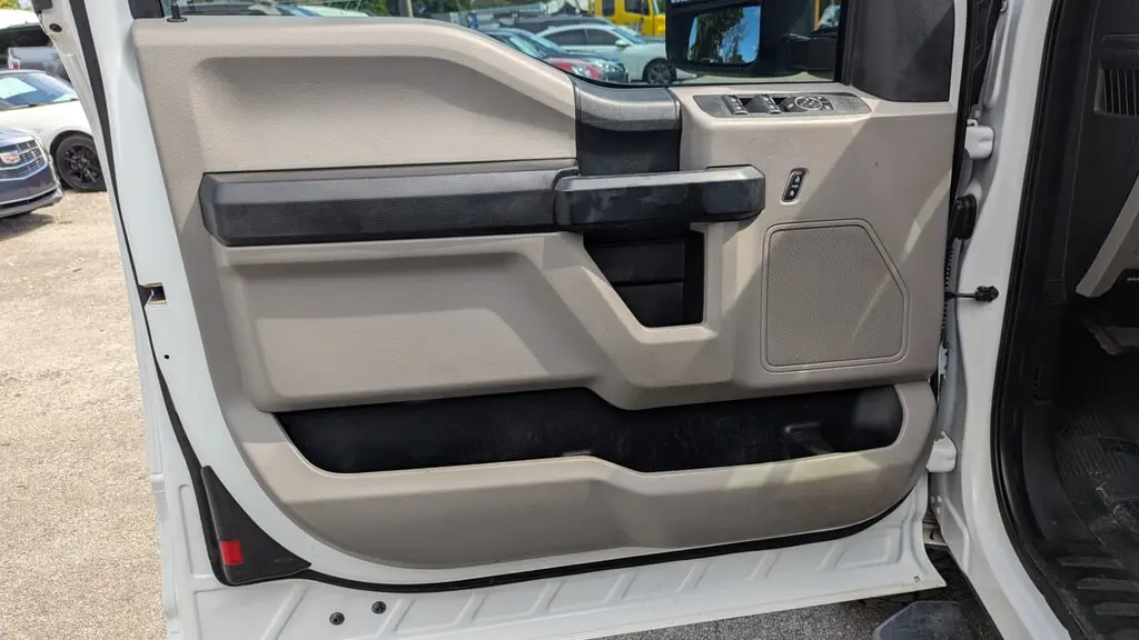 Florida Fine Cars - Used FORD SUPER DUTY F-250 SRW 2018 MARGATE XL