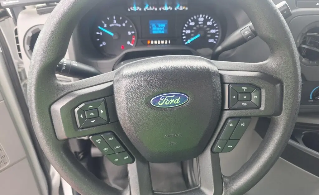 Florida Fine Cars - Used FORD E-SERIES CUTAWAY 2023 MIAMI