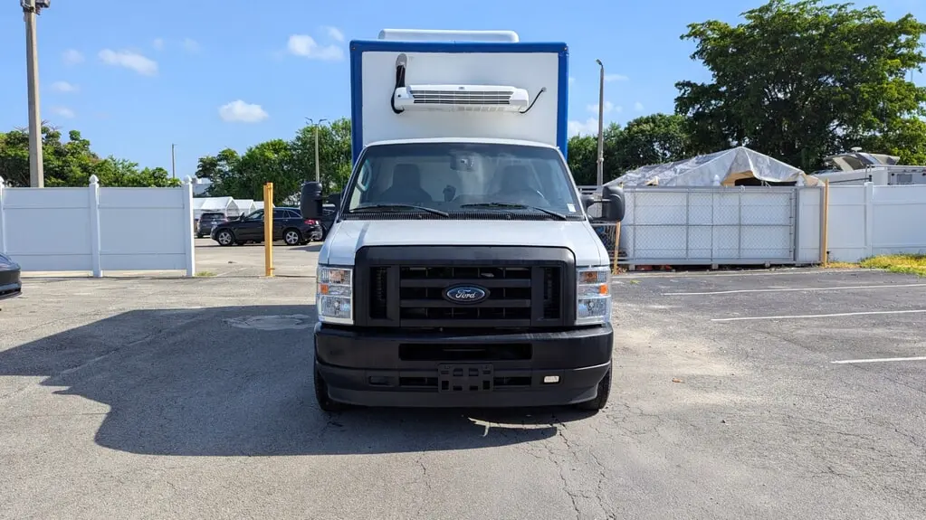 Florida Fine Cars - Used FORD E-SERIES CUTAWAY 2023 MIAMI 
