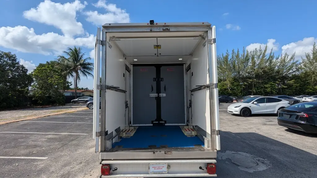 Florida Fine Cars - Used FORD E-SERIES CUTAWAY 2023 MIAMI 