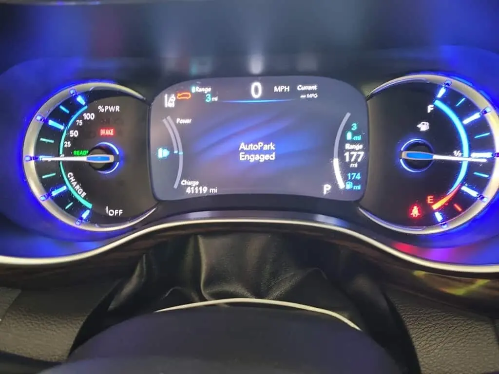 Florida Fine Cars - Used CHRYSLER PACIFICA 2023 MARGATE HYBRID LIMITED