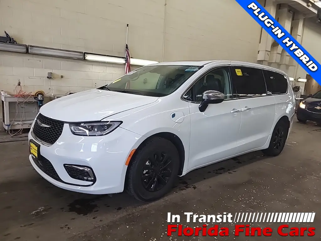 Florida Fine Cars - Used CHRYSLER PACIFICA 2023 MARGATE HYBRID LIMITED