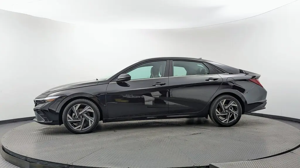 Florida Fine Cars - Used HYUNDAI ELANTRA 2025 MIAMI SEL CONVENIENCE