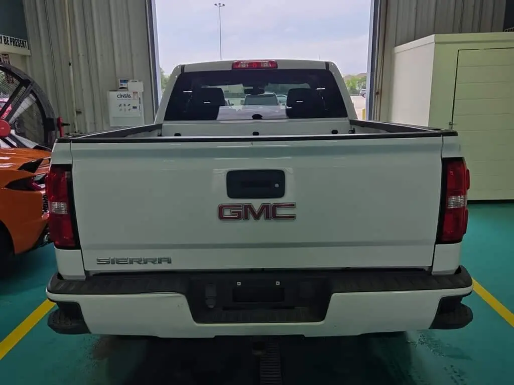 Florida Fine Cars - Used GMC SIERRA 1500 2018 MIAMI DOUBLE CAB 143.5" SLT