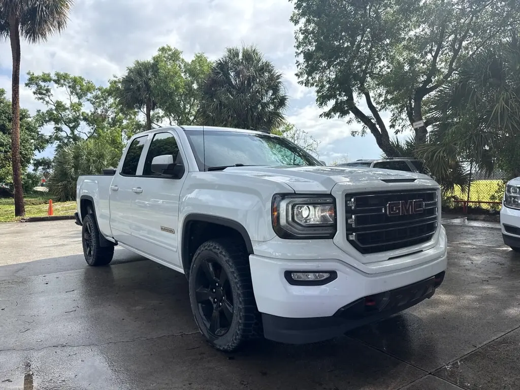 Florida Fine Cars - Used GMC SIERRA 1500 2017 WEST PALM 2WD DOUBLE CAB 143.5"