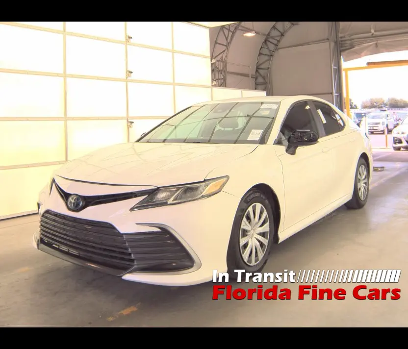 Florida Fine Cars - Used TOYOTA CAMRY 2022 WEST PALM HYBRID LE