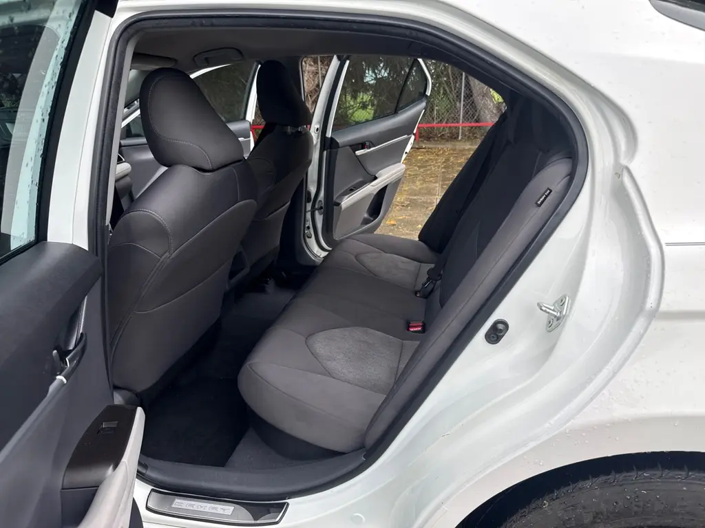 Florida Fine Cars - Used TOYOTA CAMRY 2022 WEST PALM HYBRID LE