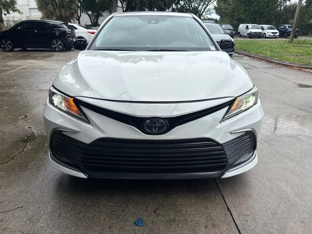 Florida Fine Cars - Used TOYOTA CAMRY 2022 WEST PALM HYBRID LE