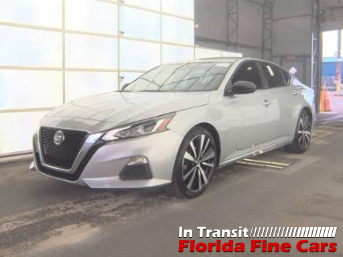 2022 Nissan Altima 2.5 SR's photo