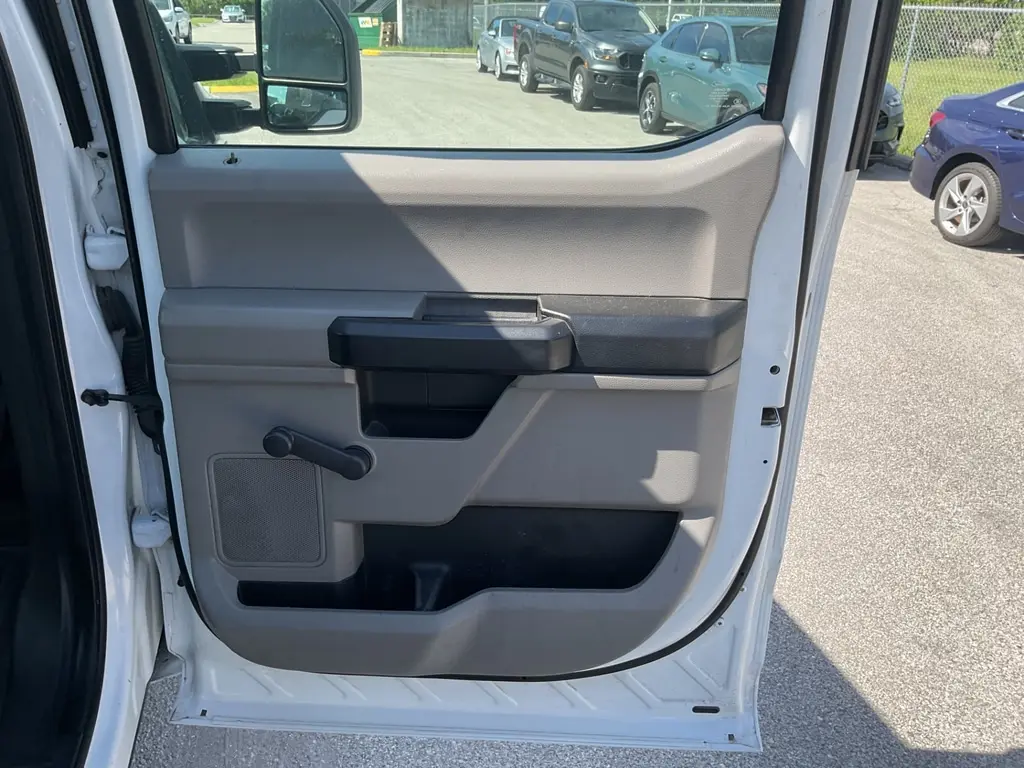 Florida Fine Cars - Used FORD SUPER DUTY F-250 SRW 2017 ORLANDO XL