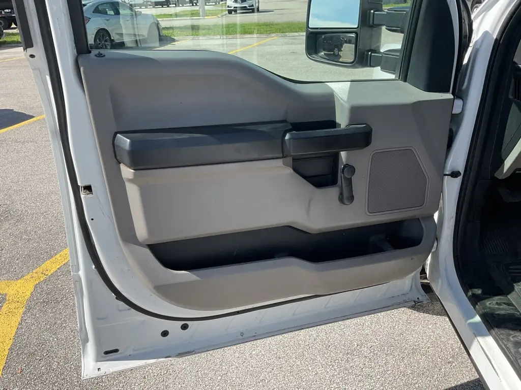 Florida Fine Cars - Used FORD SUPER DUTY F-250 SRW 2017 ORLANDO XL