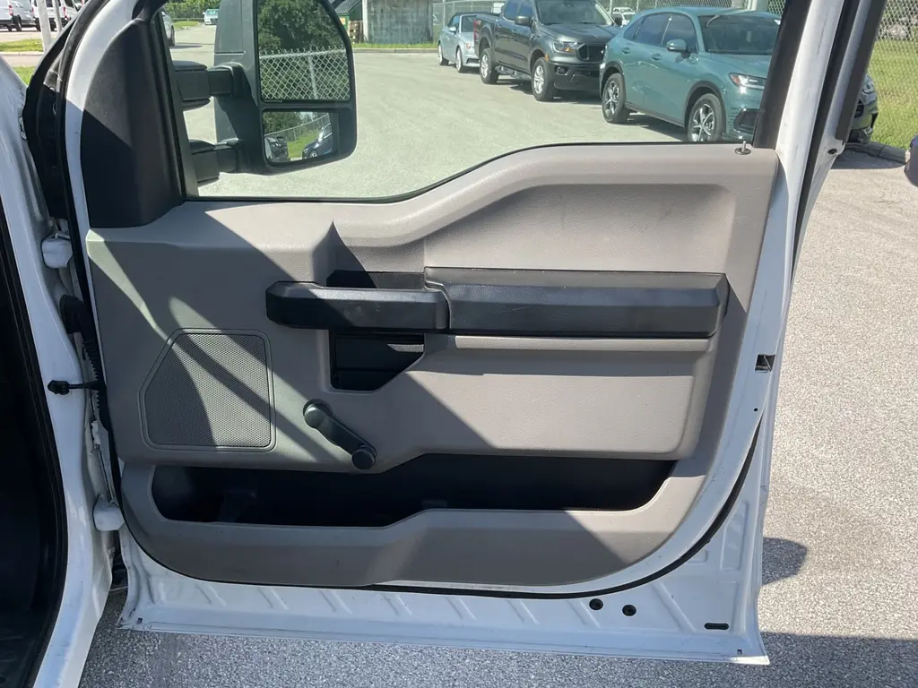 Florida Fine Cars - Used FORD SUPER DUTY F-250 SRW 2017 ORLANDO XL