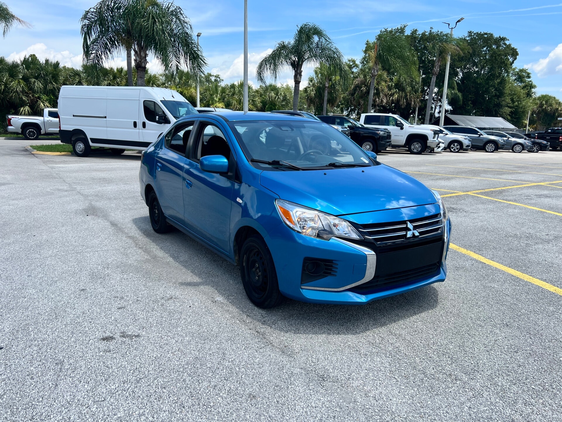 2021 Mitsubishi Mirage ES CVT's photo
