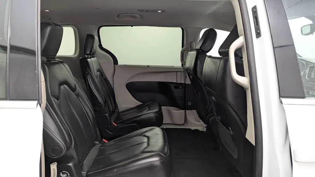 Florida Fine Cars - Used CHRYSLER PACIFICA 2023 WEST PALM TOURING L