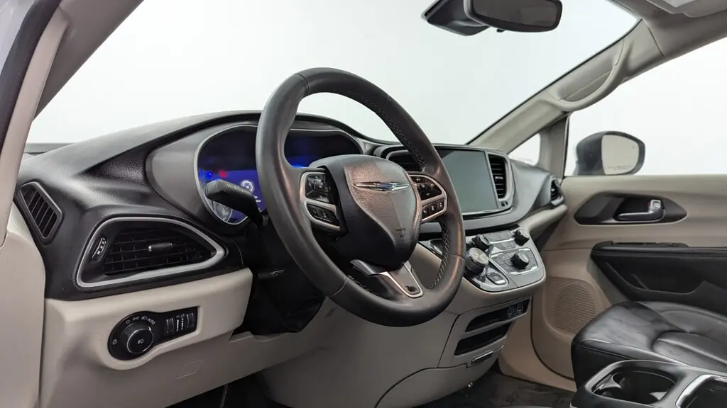 Florida Fine Cars - Used CHRYSLER PACIFICA 2023 WEST PALM TOURING L