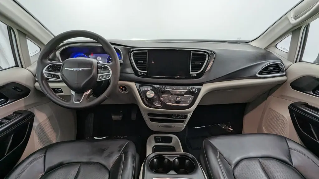 Florida Fine Cars - Used CHRYSLER PACIFICA 2023 WEST PALM TOURING L