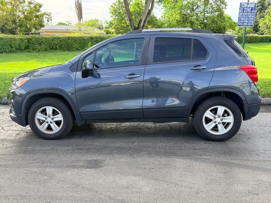 Florida Fine Cars - Used CHEVROLET TRAX 2021 MARGATE LT