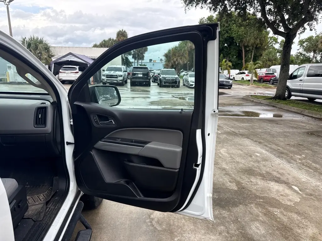Florida Fine Cars - Used CHEVROLET COLORADO 2019 WEST PALM 4WD LT