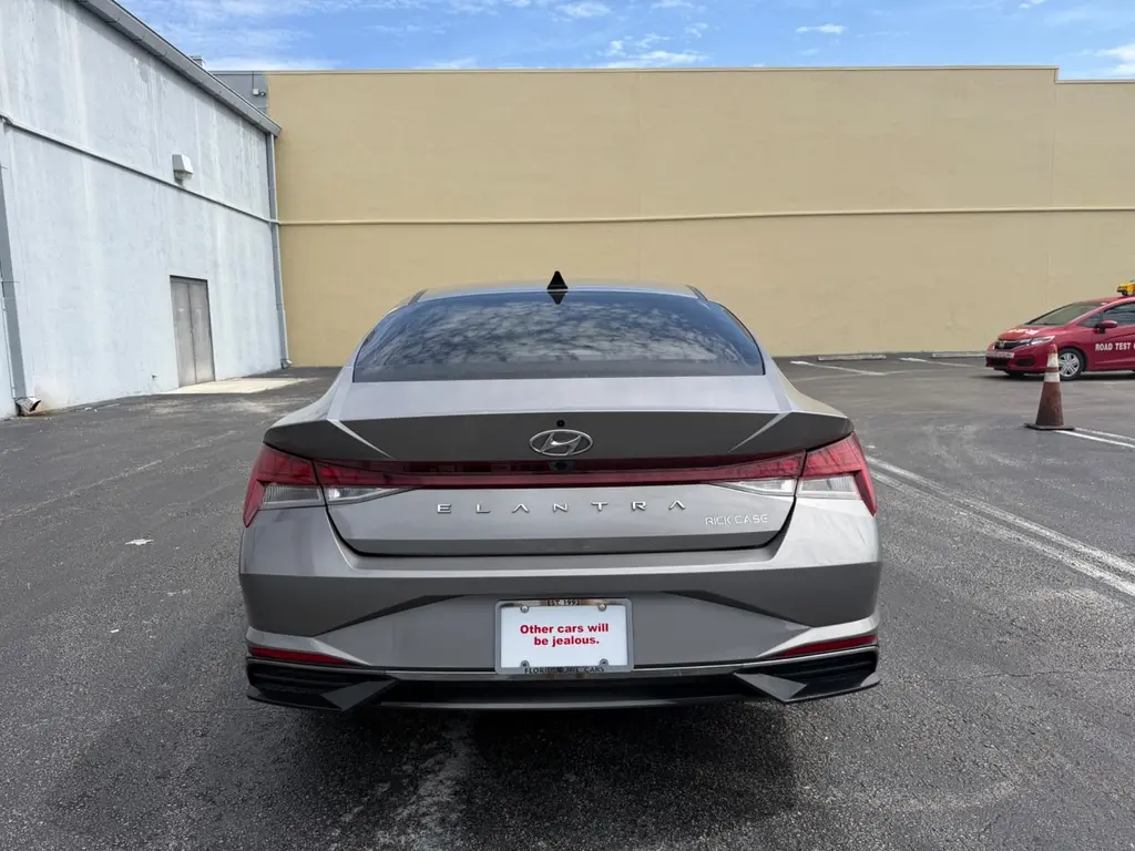 Florida Fine Cars - Used HYUNDAI ELANTRA 2021 MARGATE SEL