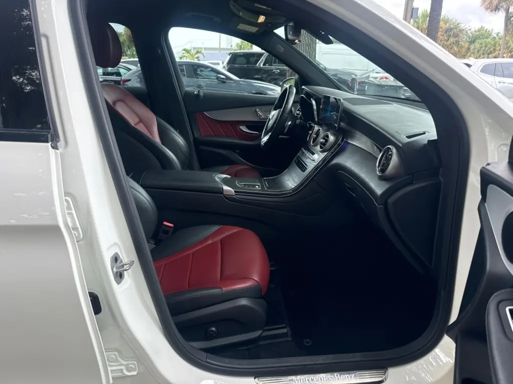 Florida Fine Cars - Used MERCEDES-BENZ GLC 2021 WEST PALM GLC 300