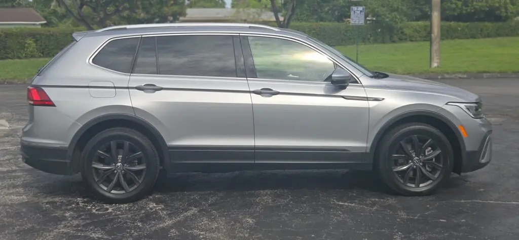 Florida Fine Cars - Used VOLKSWAGEN TIGUAN 2024 MIAMI SE
