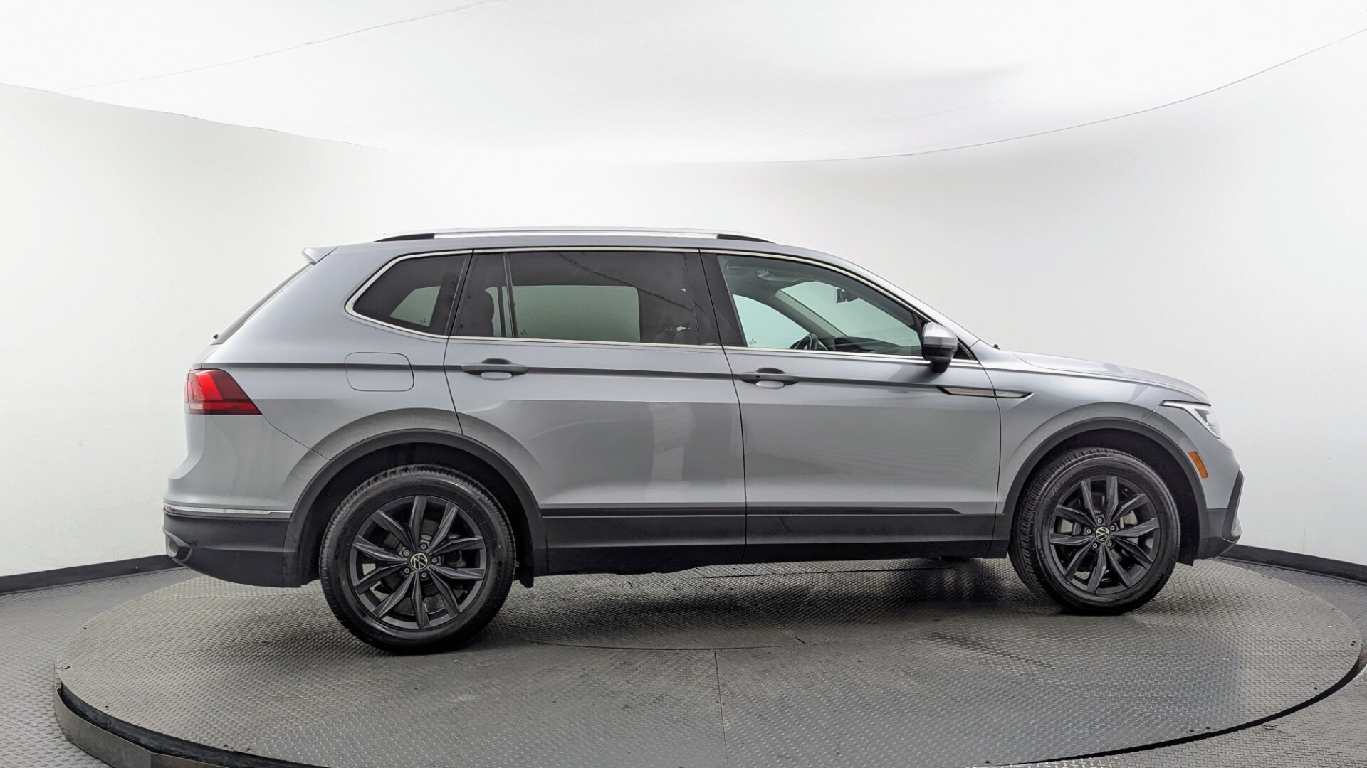 Florida Fine Cars - Used vehicle - SUV VOLKSWAGEN TIGUAN 2024