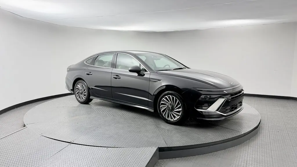 Florida Fine Cars - Used HYUNDAI SONATA HYBRID 2025 WEST PALM SEL