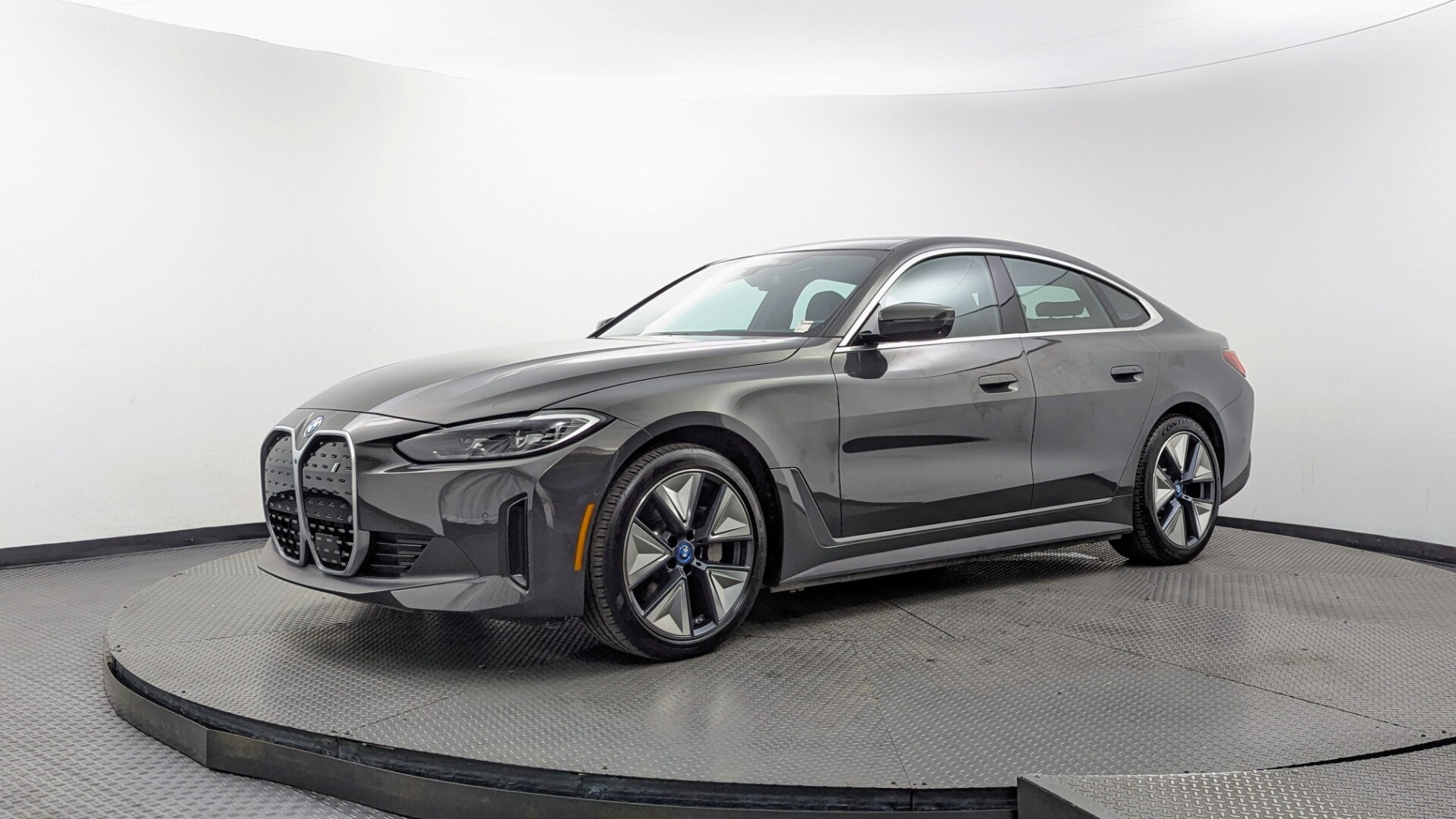 2023 BMW i4