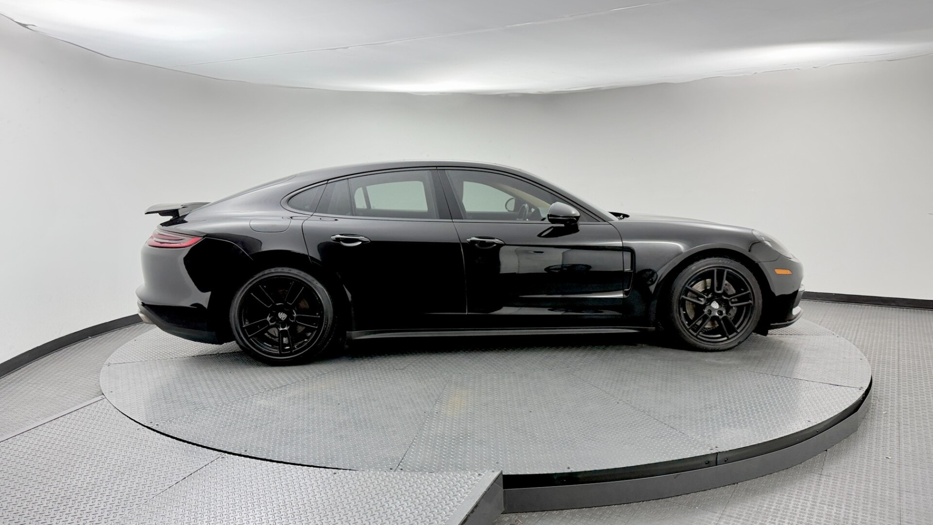Florida Fine Cars - Used vehicle - SEDAN PORSCHE PANAMERA 2017