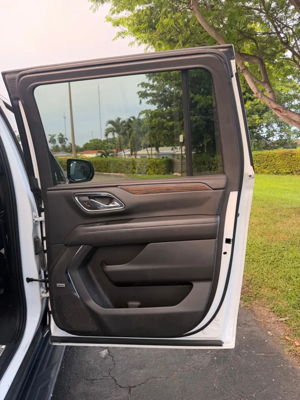 Florida Fine Cars - Used CHEVROLET SUBURBAN 2023 MARGATE PREMIER