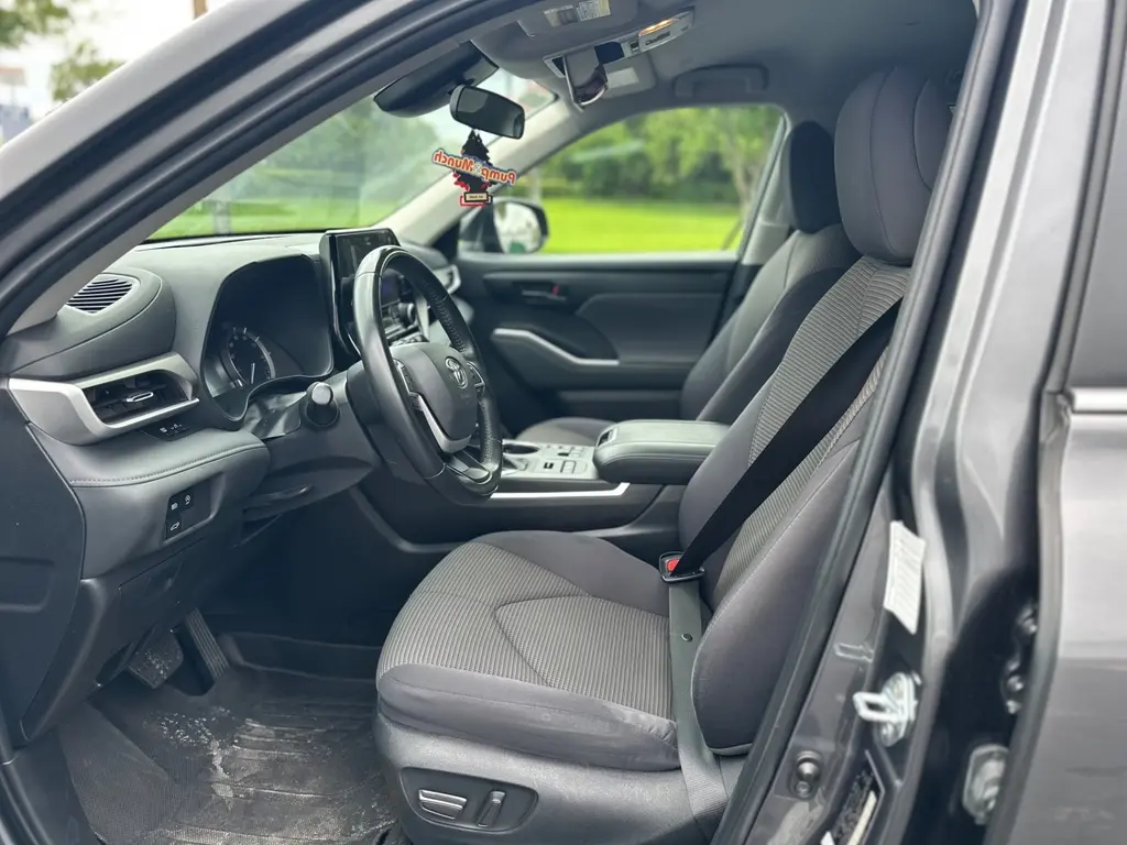 Florida Fine Cars - Used TOYOTA HIGHLANDER 2024 MARGATE LE