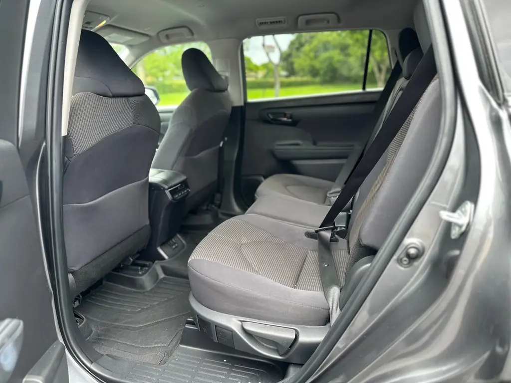 Florida Fine Cars - Used TOYOTA HIGHLANDER 2024 MARGATE LE