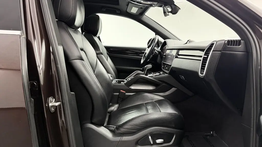Florida Fine Cars - Used PORSCHE CAYENNE 2019 WEST PALM 