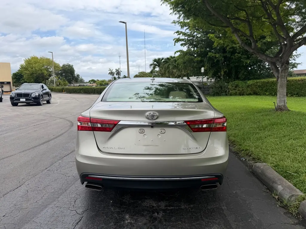 Florida Fine Cars - Used TOYOTA AVALON 2017 MIAMI XLE