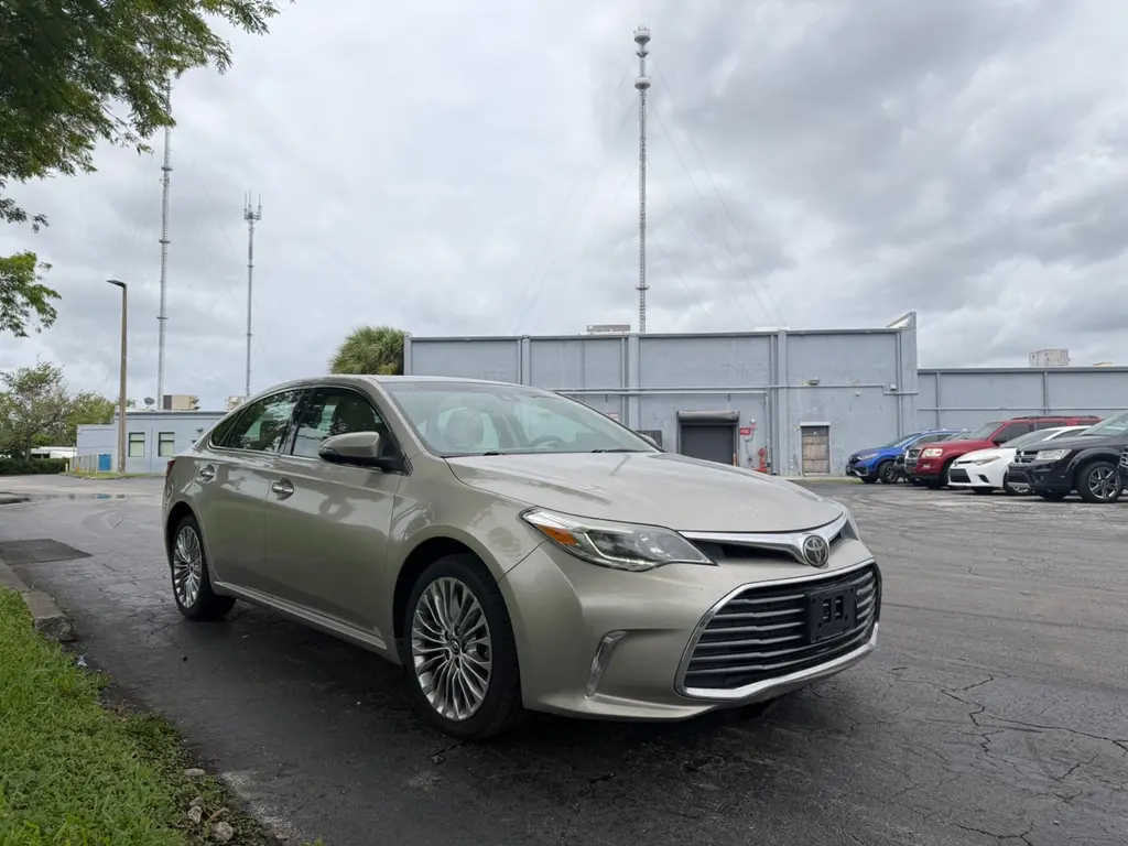Florida Fine Cars - Used TOYOTA AVALON 2017 MIAMI XLE