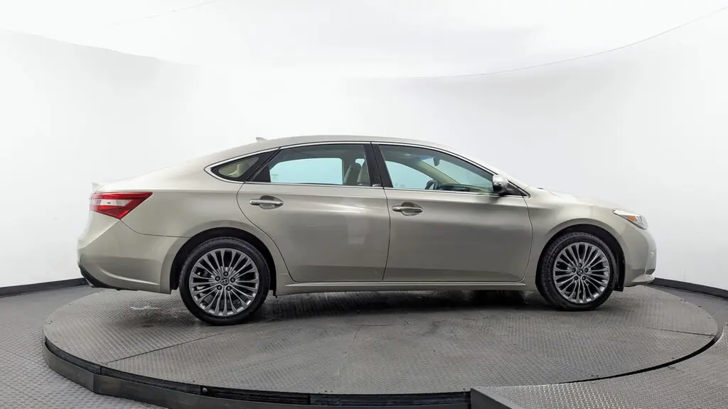 Florida Fine Cars - Used TOYOTA AVALON 2017 MIAMI XLE