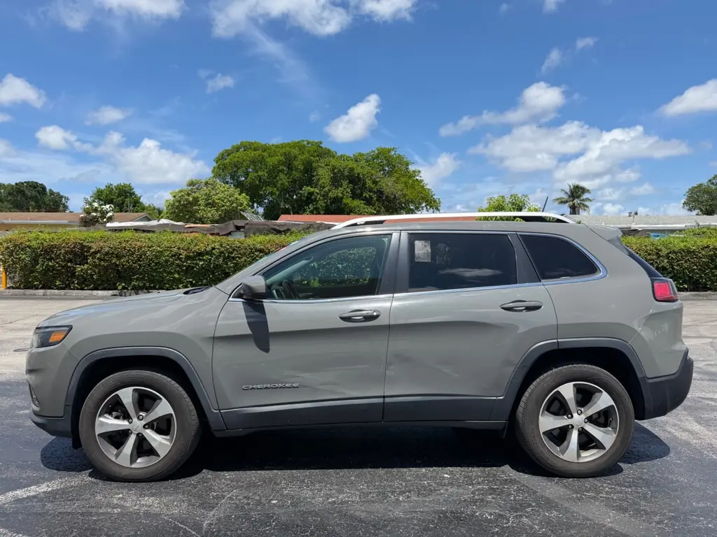 Florida Fine Cars - Used JEEP CHEROKEE 2019 MIAMI LIMITED