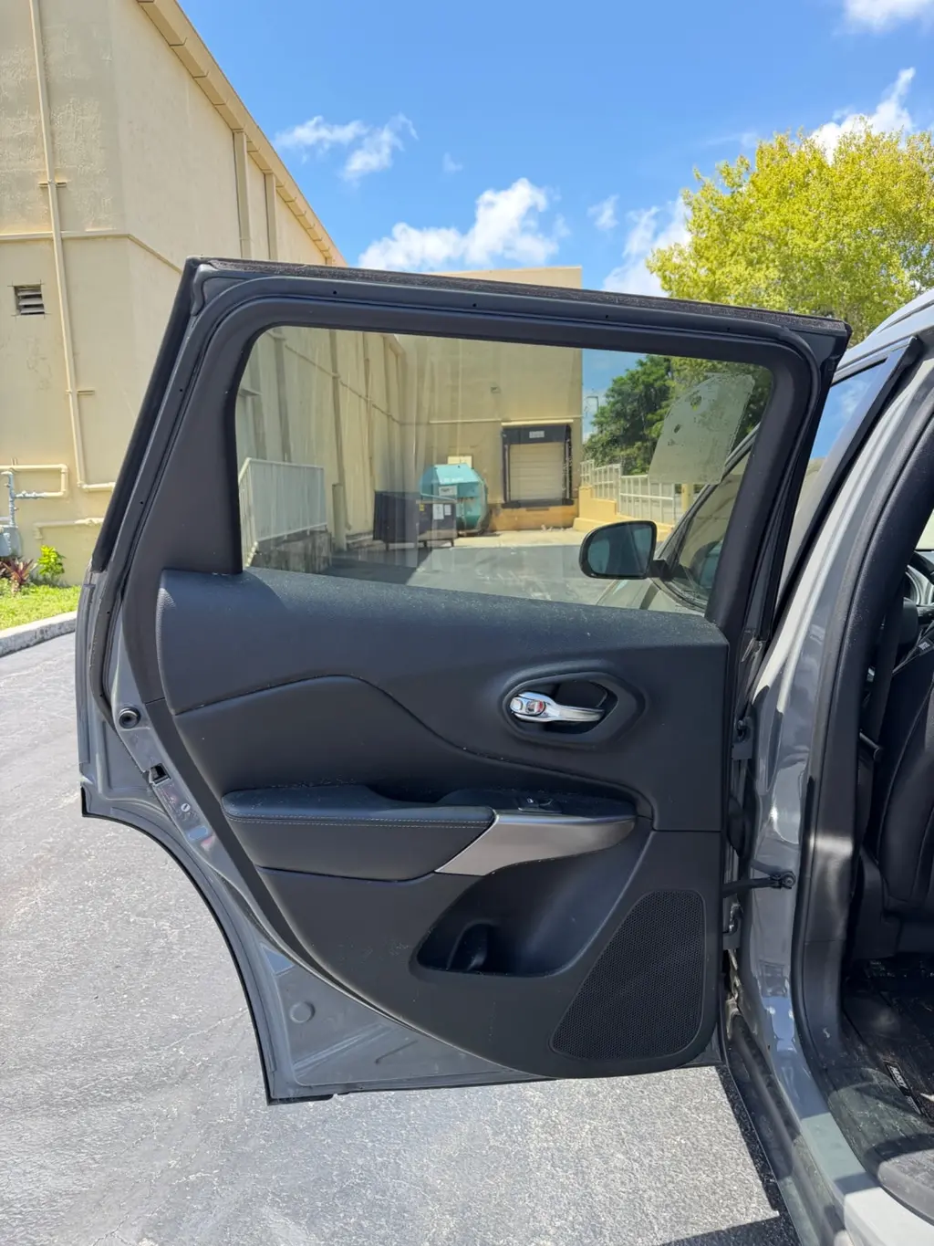 Florida Fine Cars - Used JEEP CHEROKEE 2019 MIAMI LIMITED