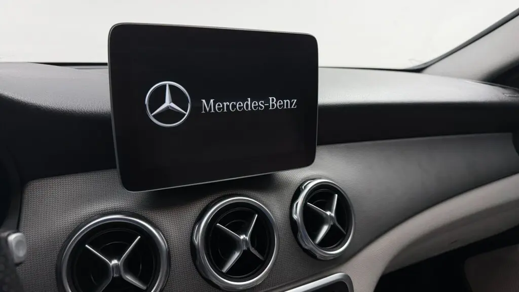 Florida Fine Cars - Used MERCEDES-BENZ GLA 2019 WEST PALM GLA 250