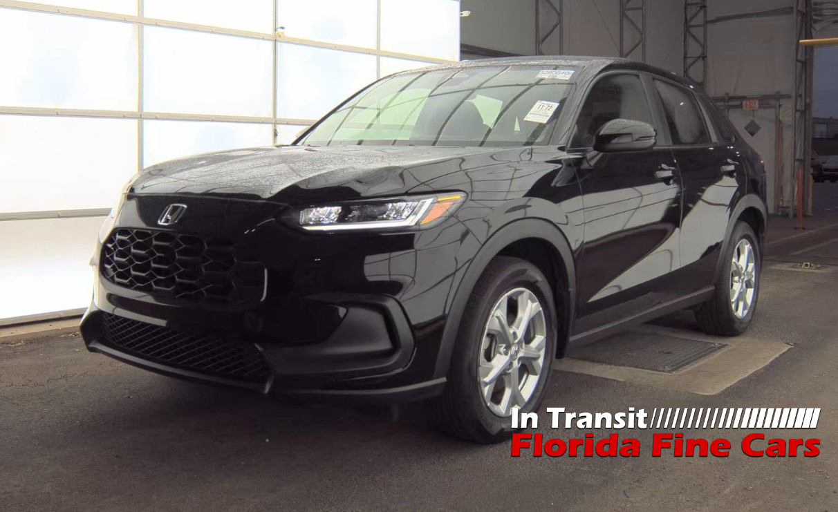 2025 Honda HR-V LX 2WD's photo