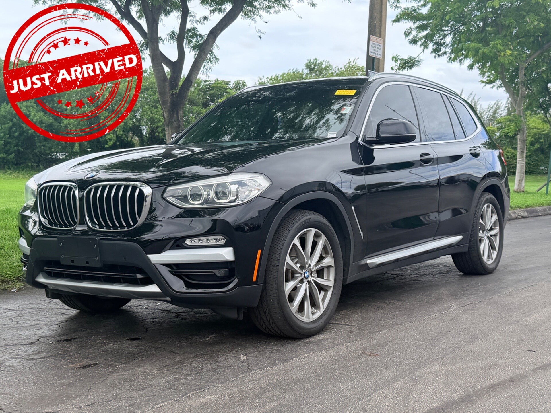 2019 BMW X3 sDrive30i's photo