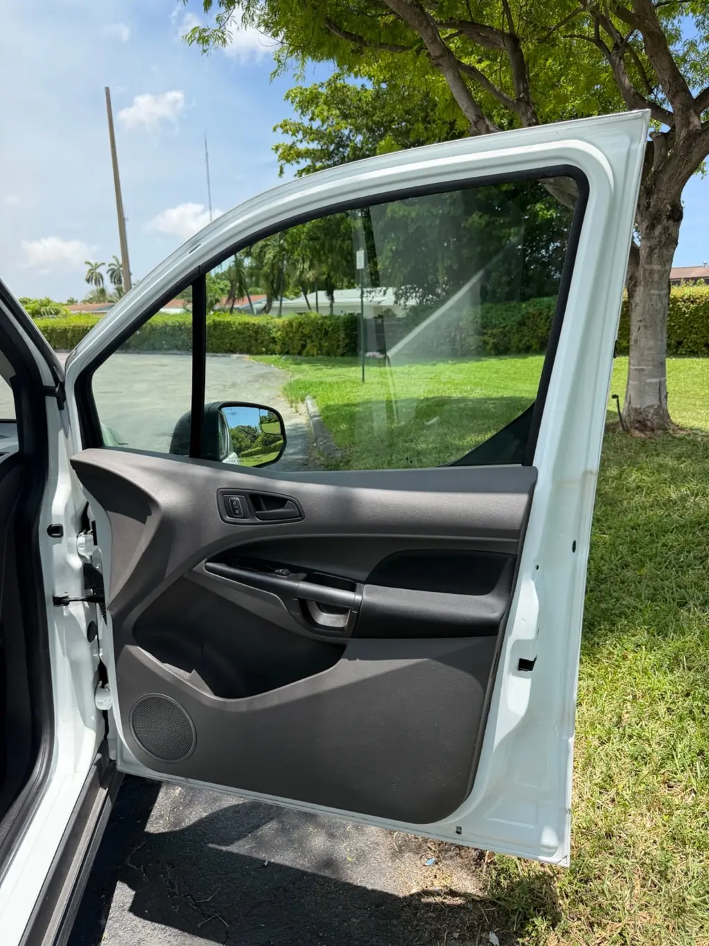 Florida Fine Cars - Used FORD TRANSIT CONNECT VAN 2022 MIAMI XL