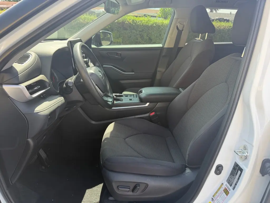 Florida Fine Cars - Used TOYOTA HIGHLANDER 2022 MIAMI L