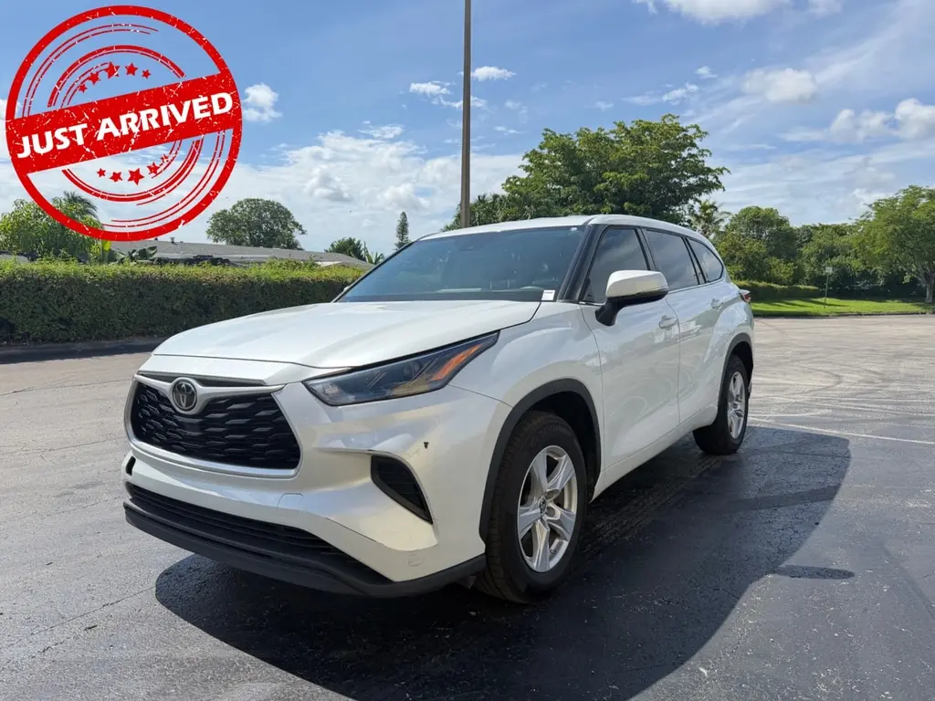 Florida Fine Cars - Used TOYOTA HIGHLANDER 2022 MIAMI L