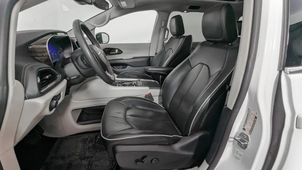 Florida Fine Cars - Used CHRYSLER PACIFICA 2023 ORLANDO LIMITED